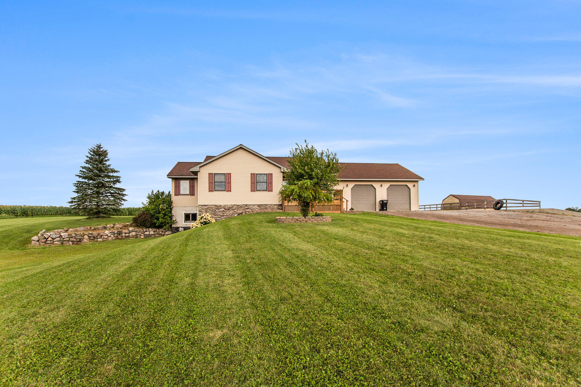 8123 East 16 Mile Road Paris, MI 49338 - Photo 2 of 44 011_converted_54