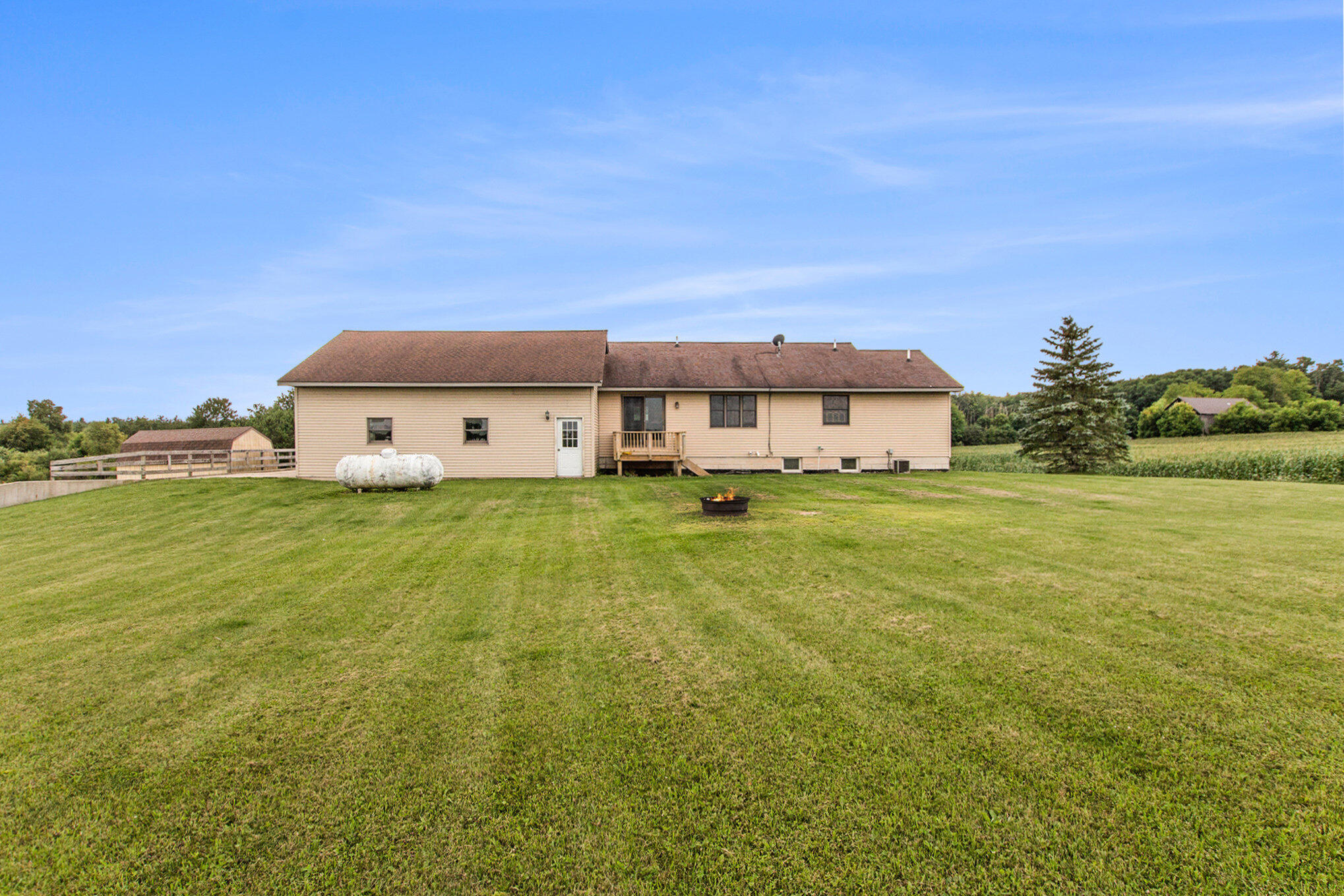 8123 East 16 Mile Road Paris, MI 49338 - Photo 40 of 44 042_converted_58