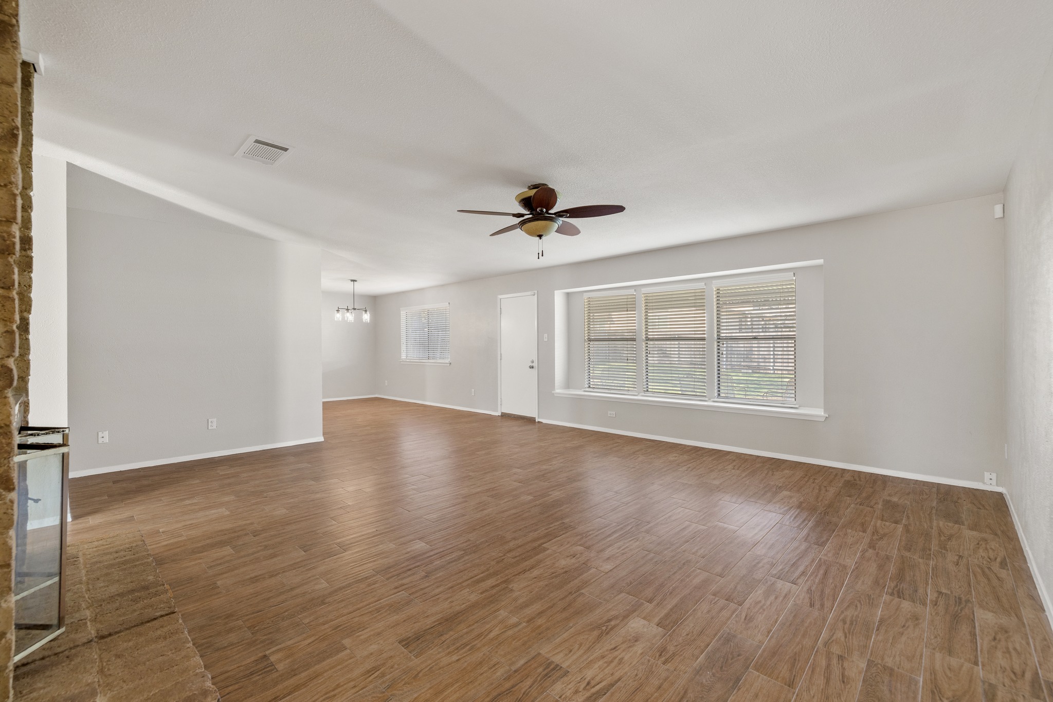 1101 Huntridge Drive Austin, TX 78758 - Photo 11 of 30