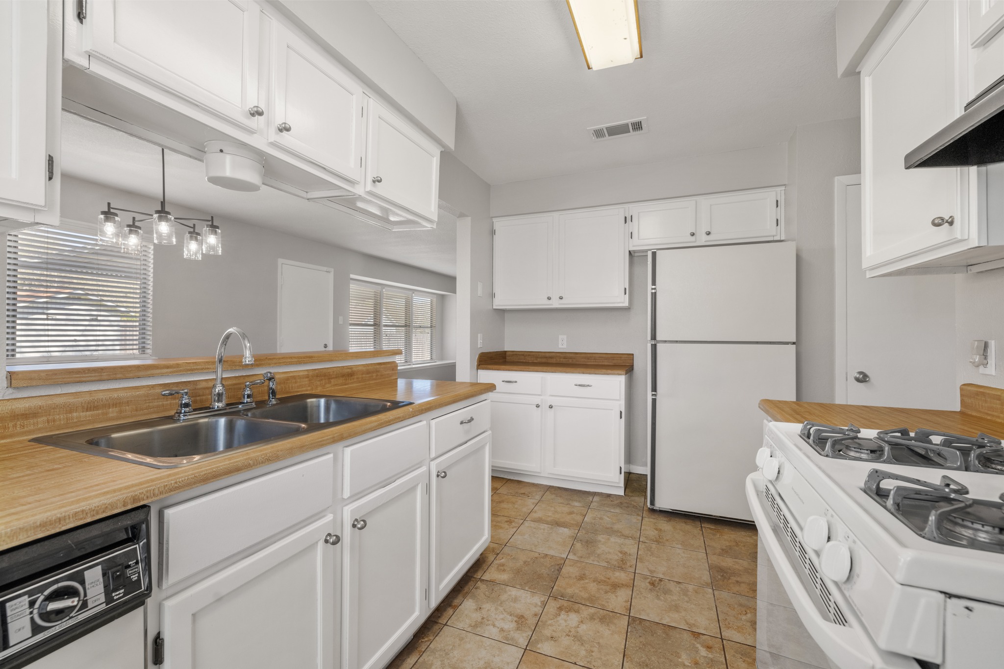 1101 Huntridge Drive Austin, TX 78758 - Photo 16 of 30