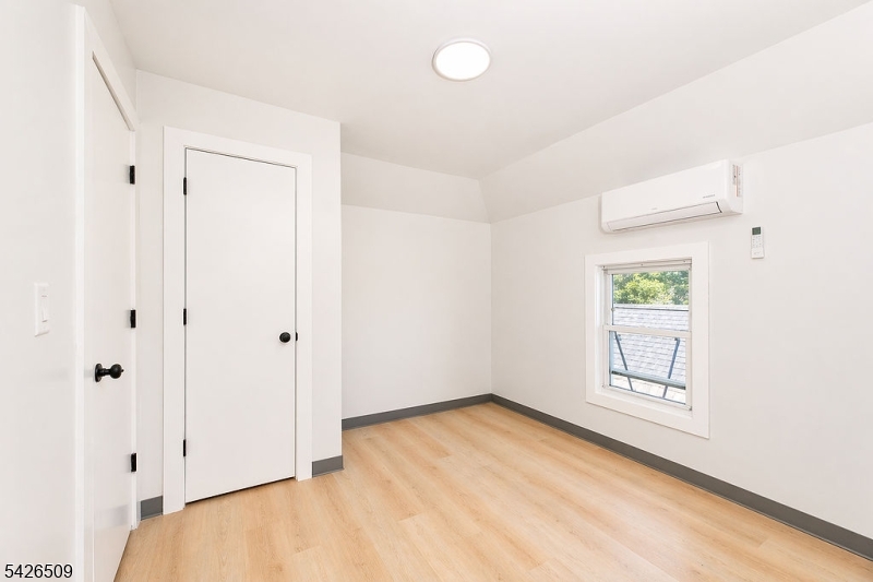 157 Virginia Street Hillside, NJ 07205 - Photo 10 of 19