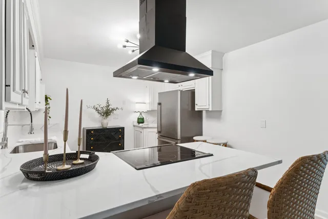 $595,000 | 708 North Magnolia Street, Summerville, SC 29483