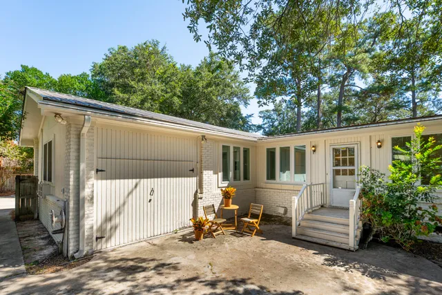 $595,000 | 708 North Magnolia Street, Summerville, SC 29483