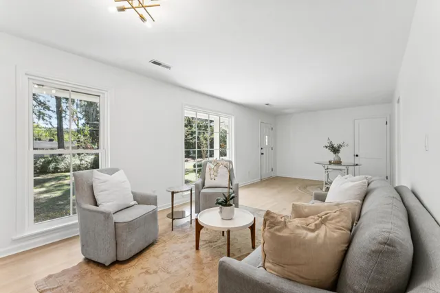 $595,000 | 708 North Magnolia Street, Summerville, SC 29483