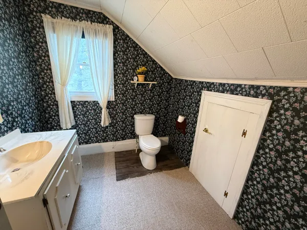 $149,900 | 1902 West Ogilvie Avenue, Baldwin, MI 49304