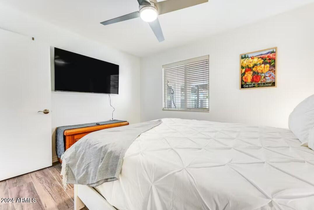 4258 East Decatur Street Mesa, AZ 85205 - Photo 13 of 24 queen bedroom again