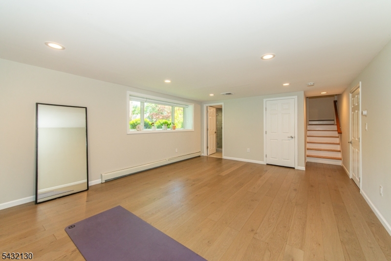 77 Hanover Road Mountain Lakes, NJ 07046 - Photo 28 of 36
