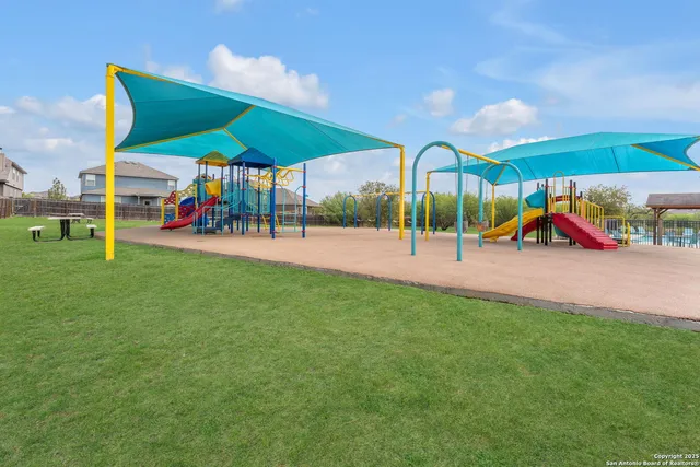 $420,000 | 413 Cowboy Peak, Cibolo, TX 78108