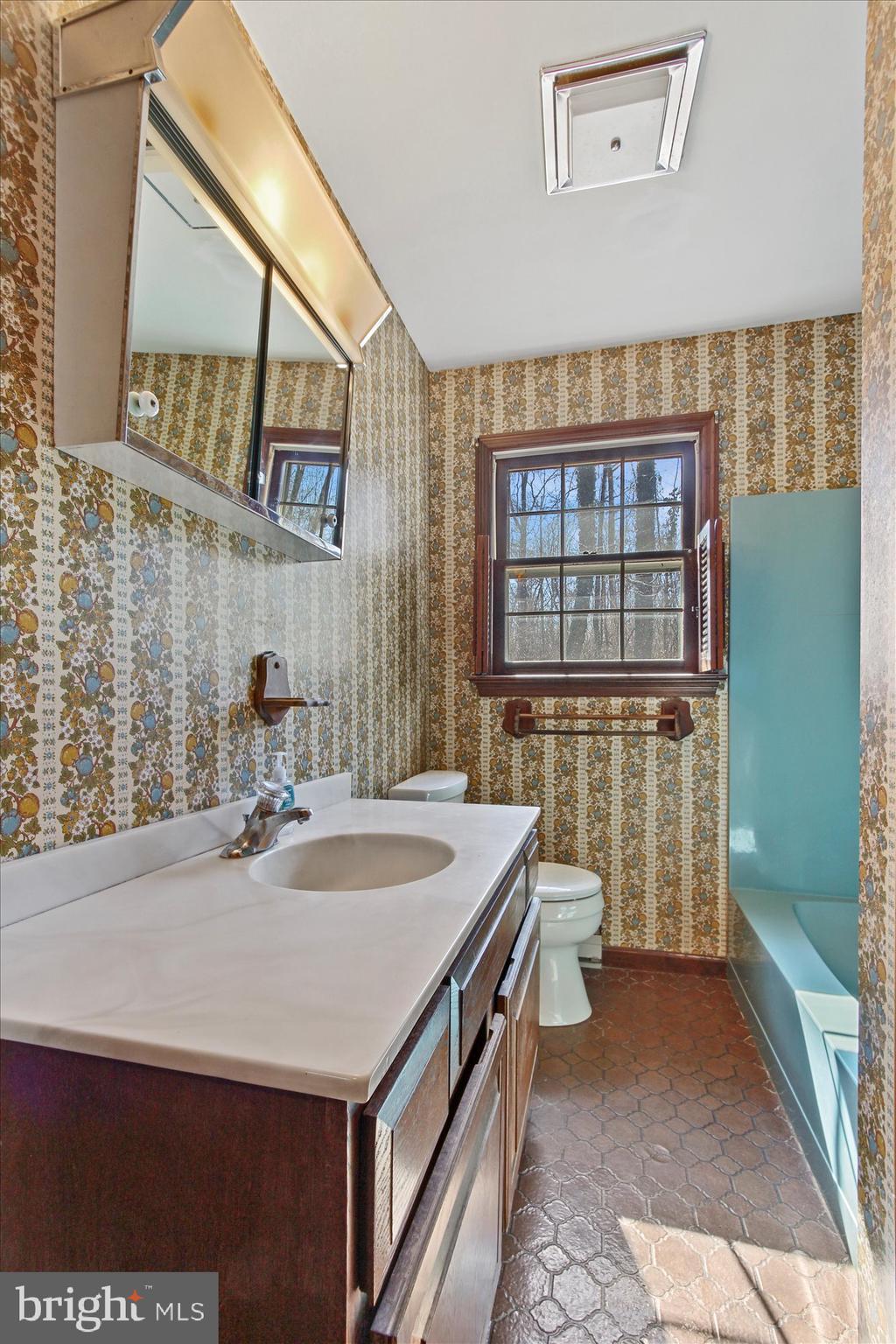 761 Hess Road Elizabethtown, PA 17022 - Photo 11 of 18 Gallery Image 11