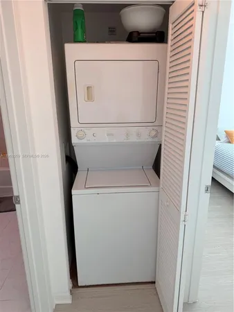 $3,200 | 951 Brickell Avenue, Unit 3108, Miami, FL 33131