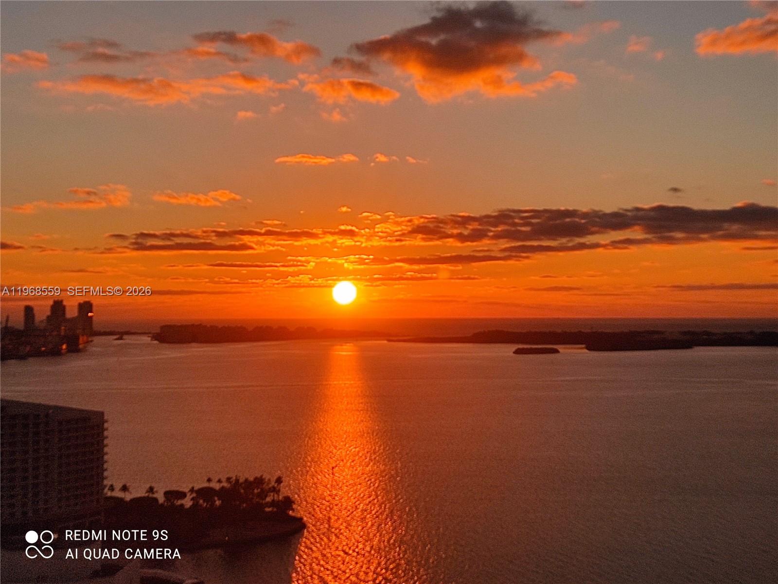 951 Brickell Avenue, Unit 3108 Miami, FL 33131 - Photo 8 of 10