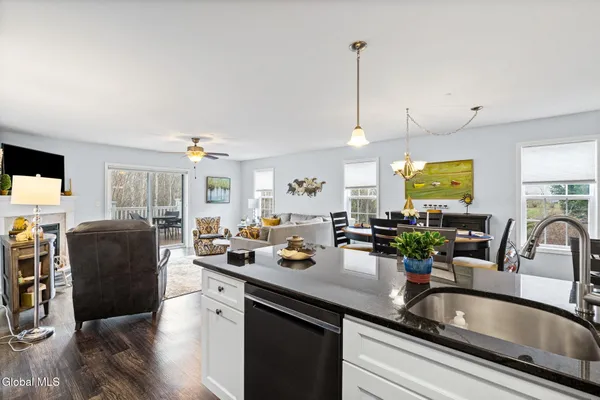 $389,900 | 40 Kasey Pass, Ballston Spa, NY 12020