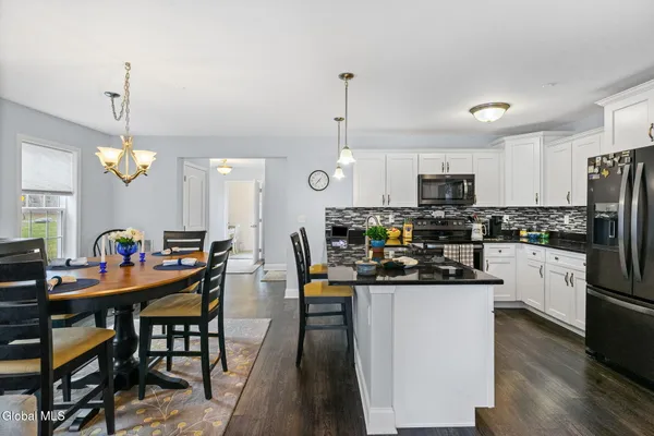 $389,900 | 40 Kasey Pass, Ballston Spa, NY 12020