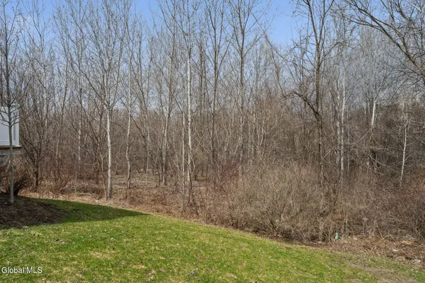 $389,900 | 40 Kasey Pass, Ballston Spa, NY 12020