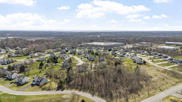 $389,900 | 40 Kasey Pass, Ballston Spa, NY 12020