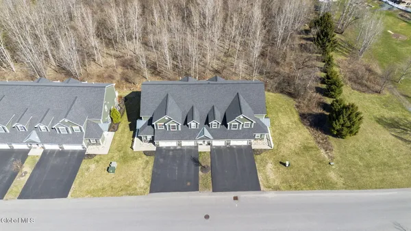 $389,900 | 40 Kasey Pass, Ballston Spa, NY 12020