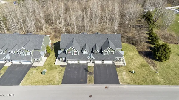 $389,900 | 40 Kasey Pass, Ballston Spa, NY 12020