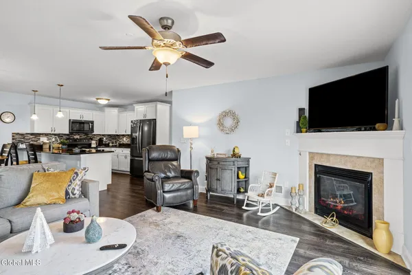 $389,900 | 40 Kasey Pass, Ballston Spa, NY 12020