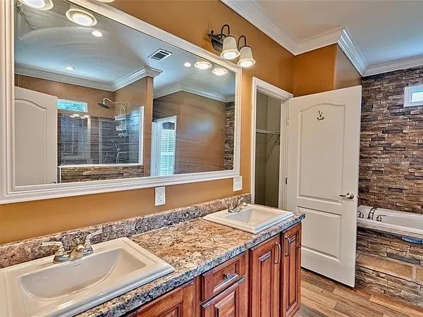 $274,993 | 10531 Northeast 93 Lane, Bronson, FL 32621