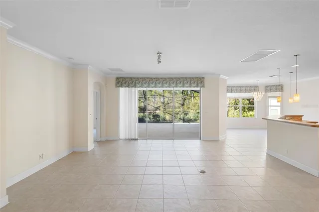 $369,900 | 122 Avenham Drive, Deland, FL 32724