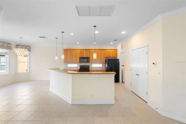 $369,900 | 122 Avenham Drive, Deland, FL 32724