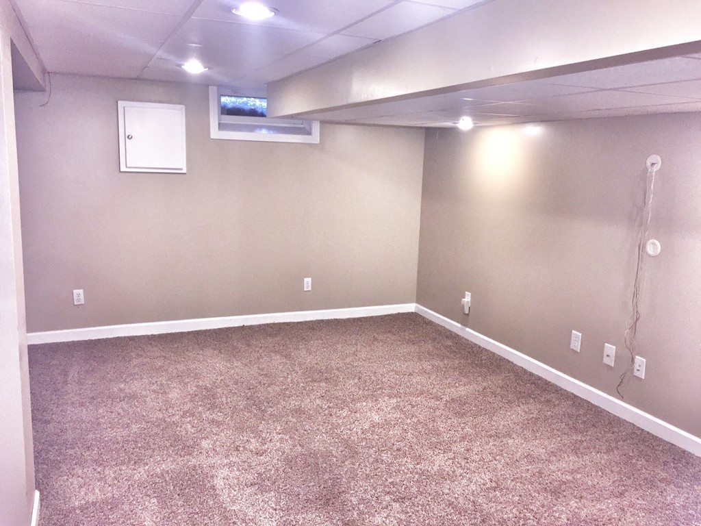 26 Talbot Road Springfield, MA 01119 - Photo 16 of 23