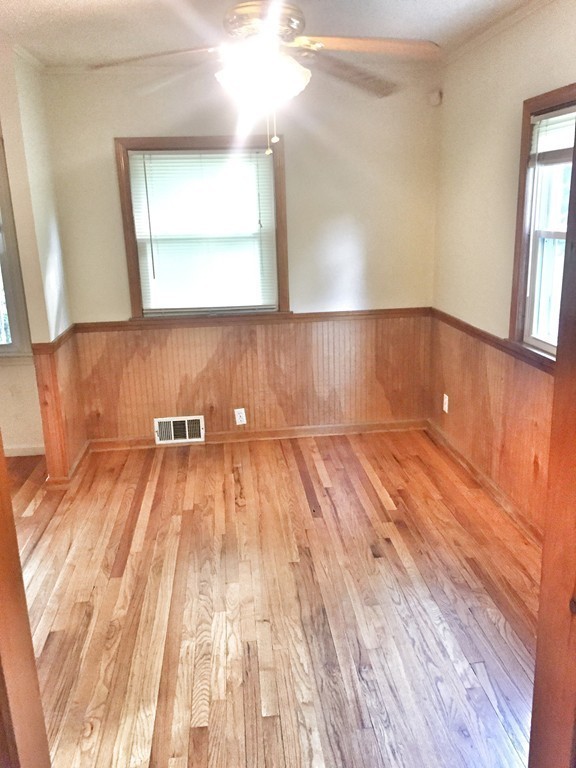 26 Talbot Road Springfield, MA 01119 - Photo 6 of 23
