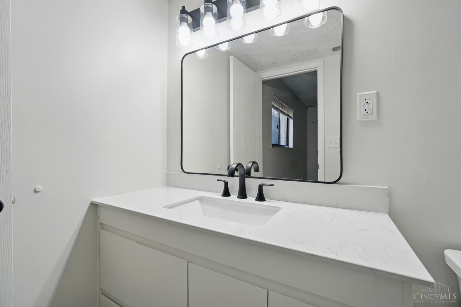 3880 Mack Road, Unit 87 Fairfield, OH 45014 - Photo 25 of 27 Gallery Image 25