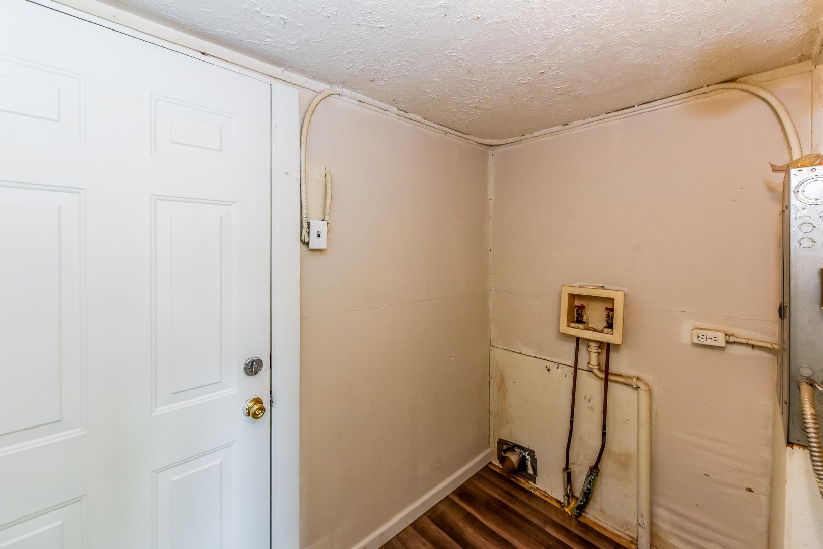 2143 Louisville Road Alcoa, TN 37701 - Photo 16 of 18 Gallery Image 16