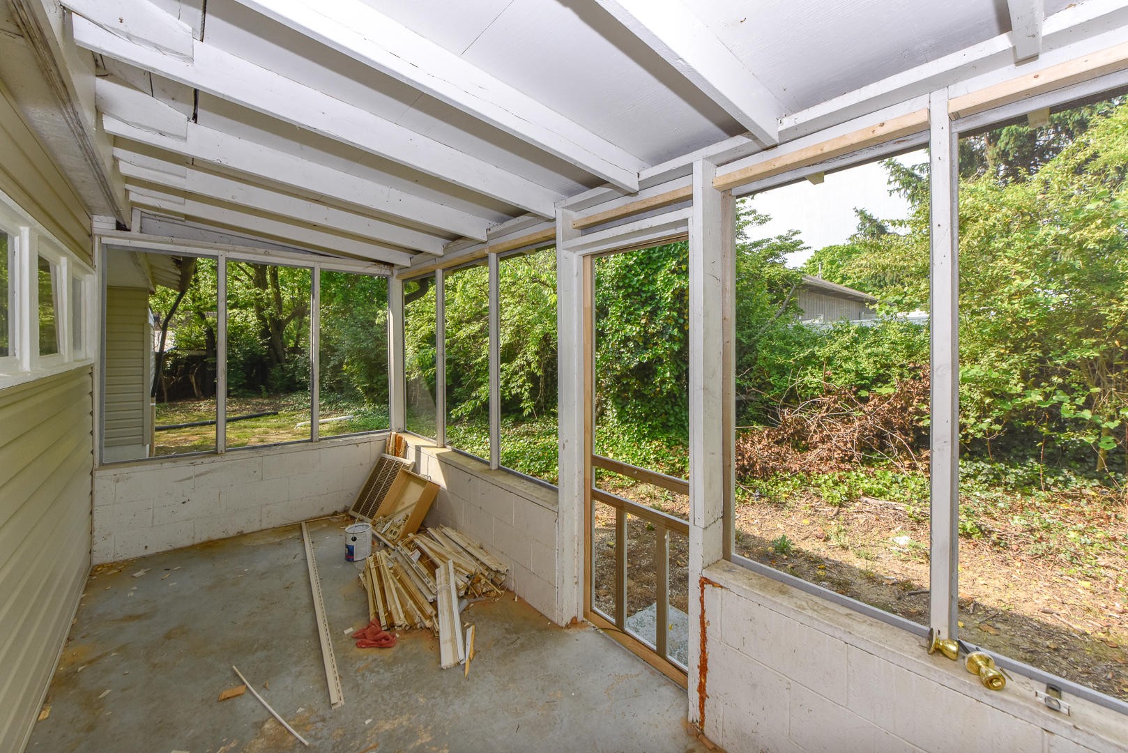 2143 Louisville Road Alcoa, TN 37701 - Photo 17 of 18 Gallery Image 17