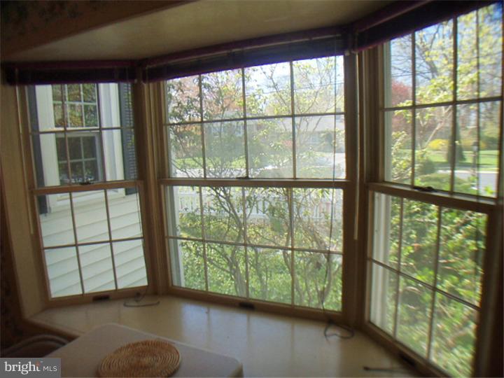 211 Cheltenham Road Newark, DE 19711 - Photo 3 of 20 Porch