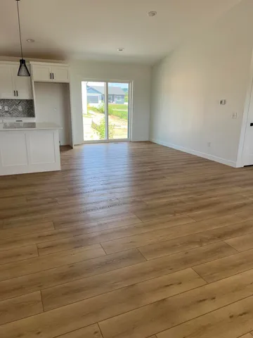 $539,900 | 1351 Annapolis Drive, Holmen, WI 54636