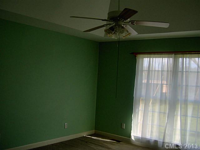 1692 Jim McCarter Road Clover, SC 29710 - Photo 5 of 16 Gallery Image 5