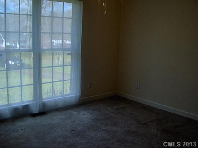 1692 Jim McCarter Road Clover, SC 29710 - Photo 9 of 16 Gallery Image 9