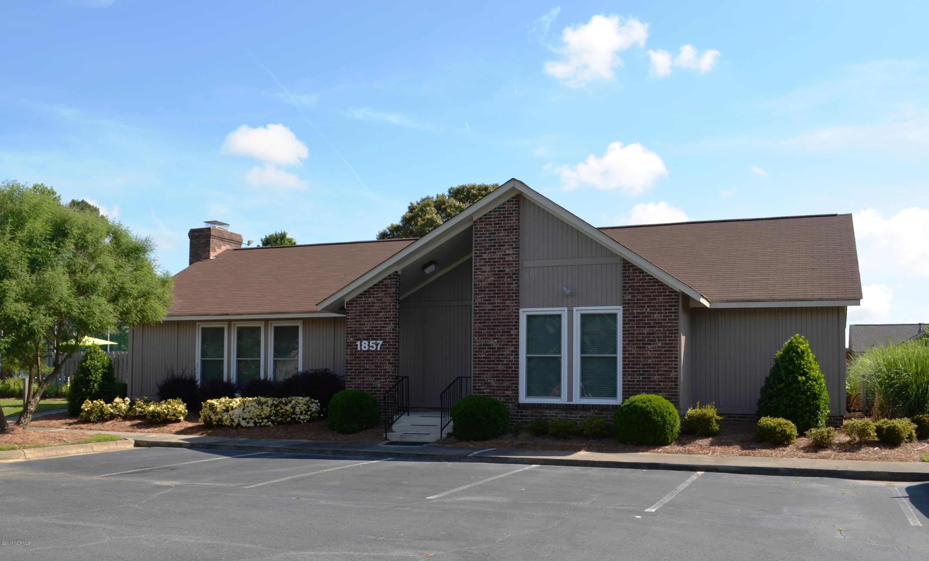 1968 Quail Ridge Road, Unit C Greenville, NC 27858 - Photo 32 of 32 32 Club house