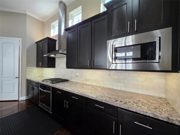 $2,999 | 6121 Stillman Street, Houston, TX 77007