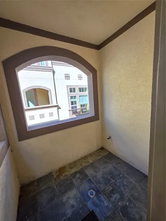 $2,999 | 6121 Stillman Street, Houston, TX 77007