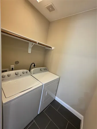 $2,999 | 6121 Stillman Street, Houston, TX 77007