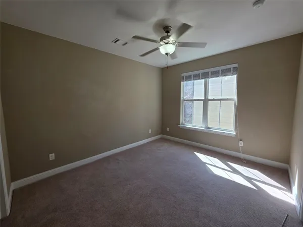 $2,999 | 6121 Stillman Street, Houston, TX 77007