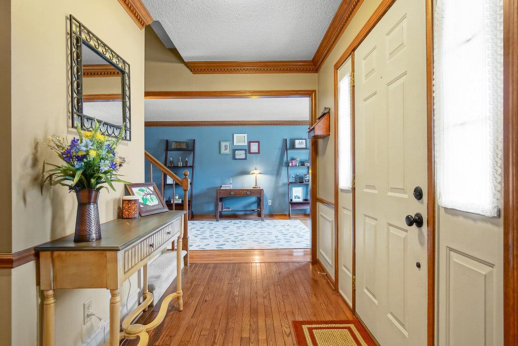5617 Litchfield Road Fort Wayne, IN 46835 - Photo 8 of 36