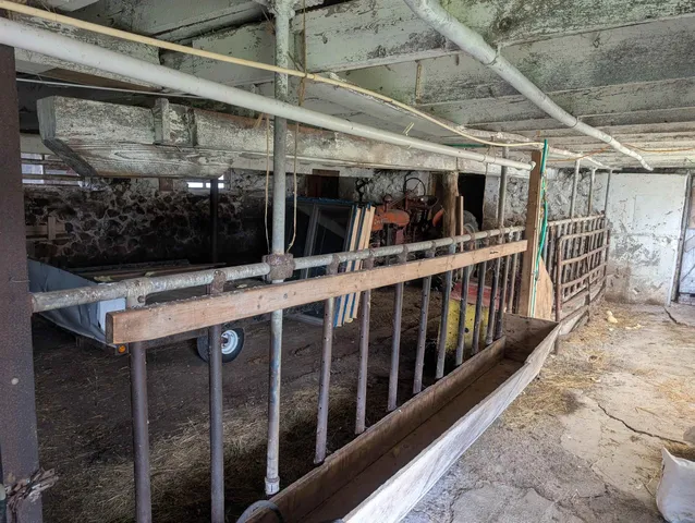 $439,900 | N7736 County Rd D, Bear Creek, WI 54922