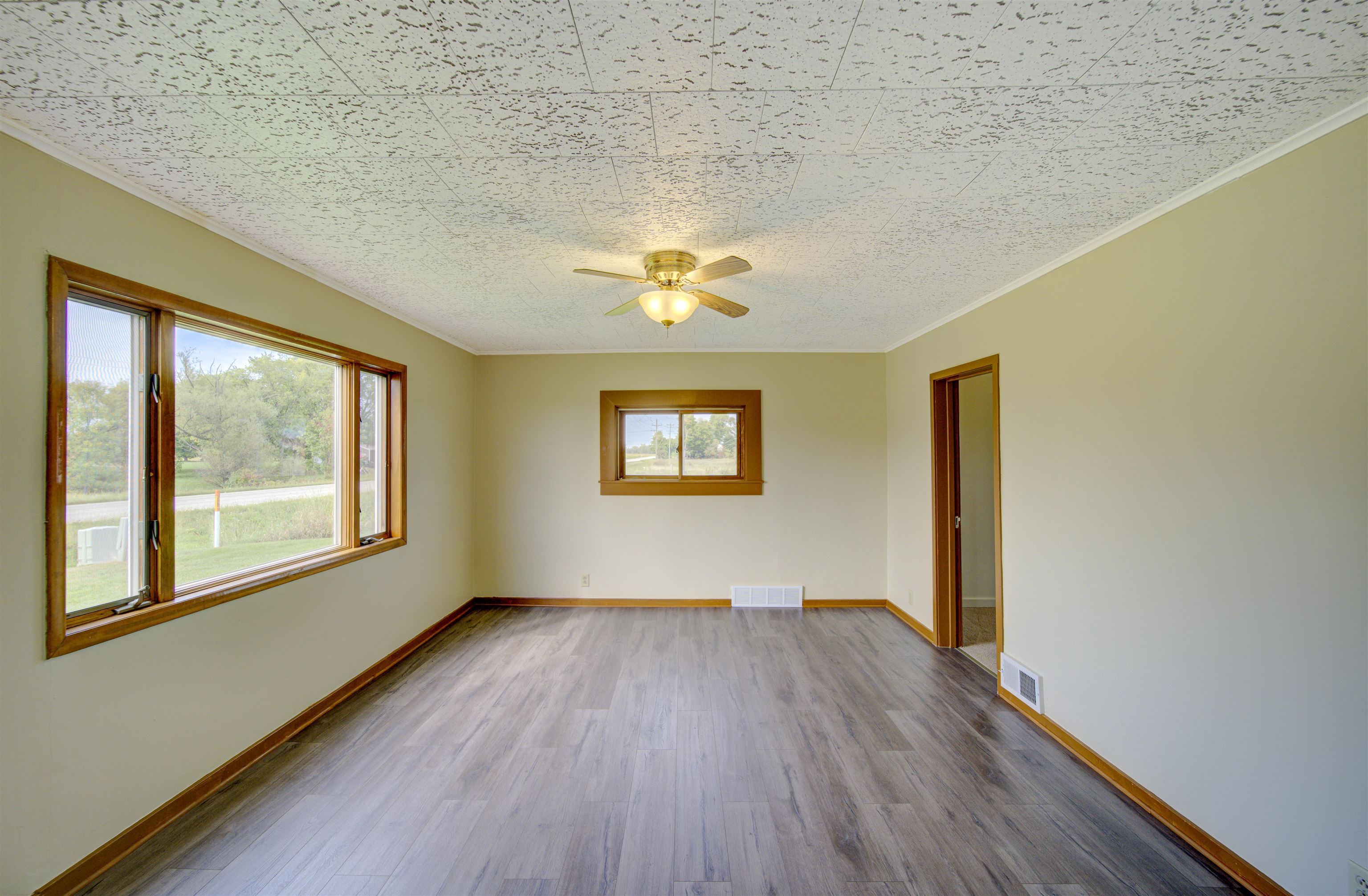 N7736 County Rd D Bear Creek, WI 54922 - Photo 9 of 72