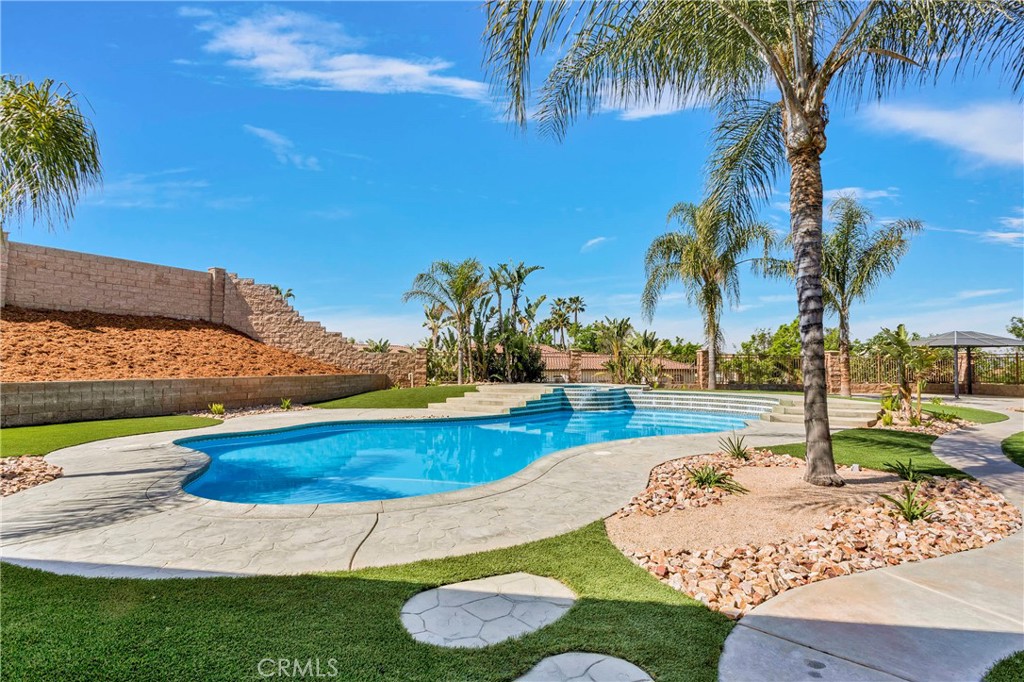 7945 Horizon View Drive Riverside, CA 92506 - Photo 57 of 67