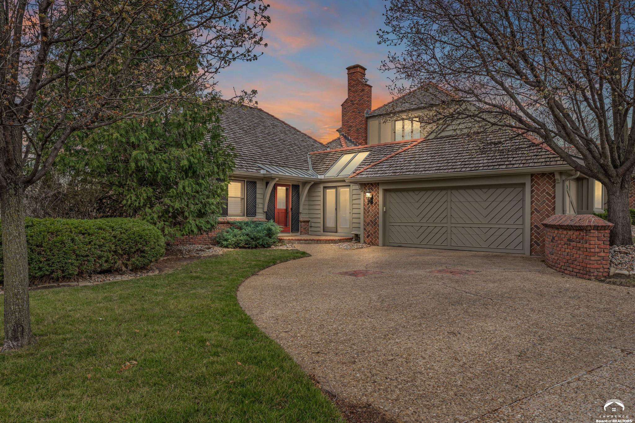 1903 Quail Run Lawrence, KS 66047 - Photo 2 of 65