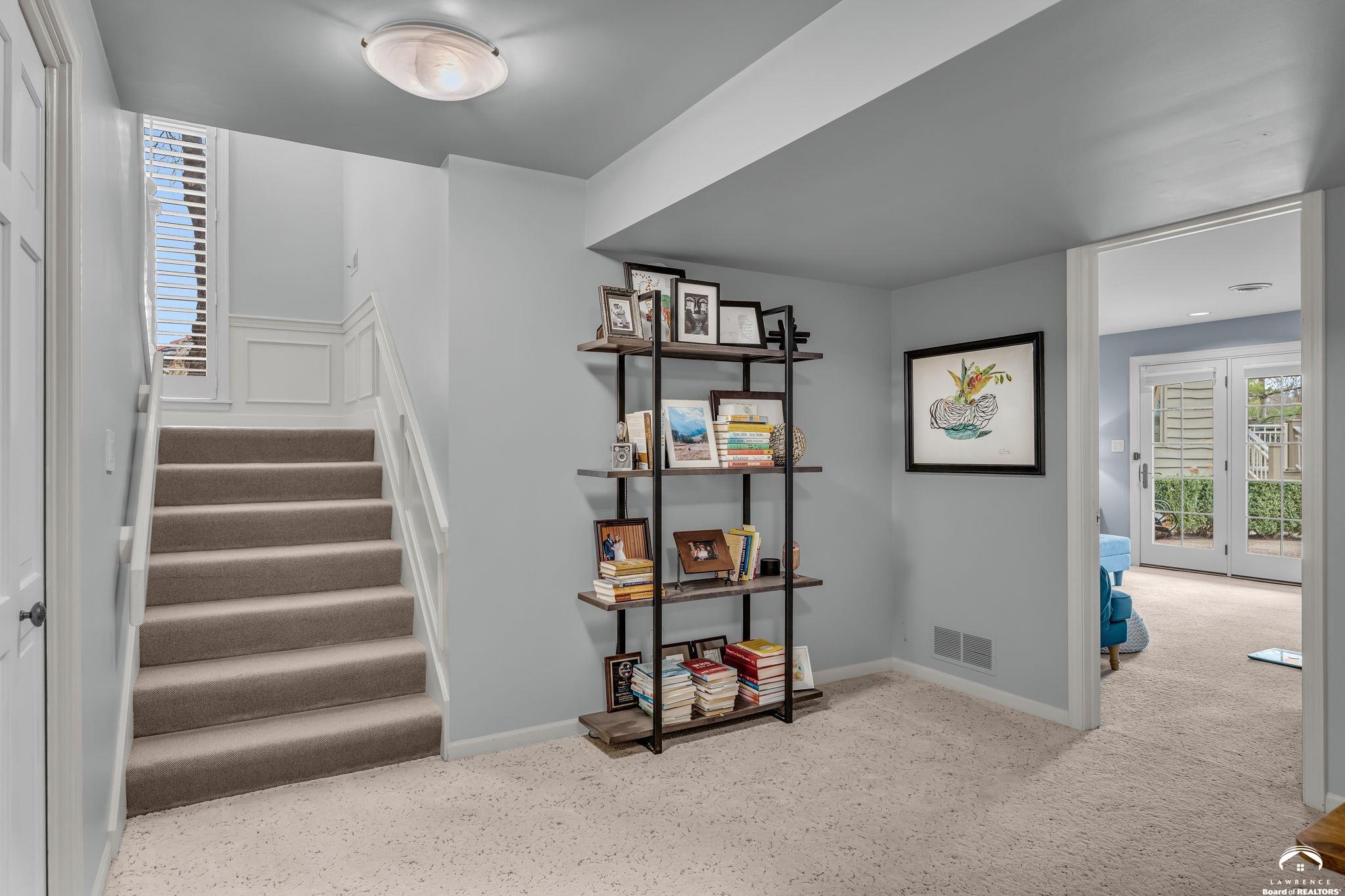 1903 Quail Run Lawrence, KS 66047 - Photo 33 of 65