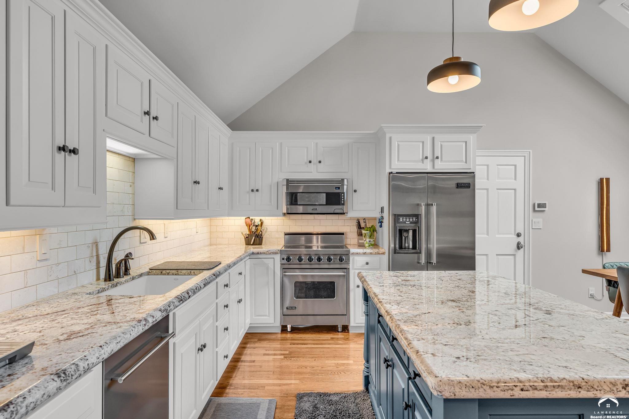 1903 Quail Run Lawrence, KS 66047 - Photo 10 of 65