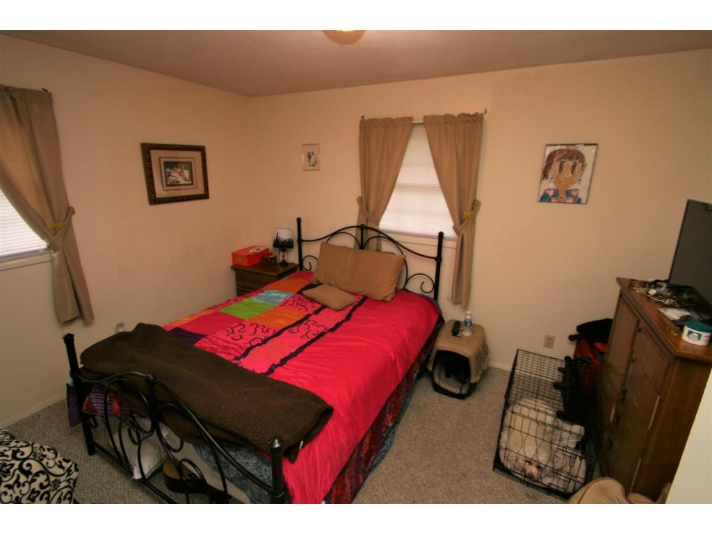 1154 Huffine Road Johnson City, TN 37604 - Photo 7 of 13 Bedroom 2