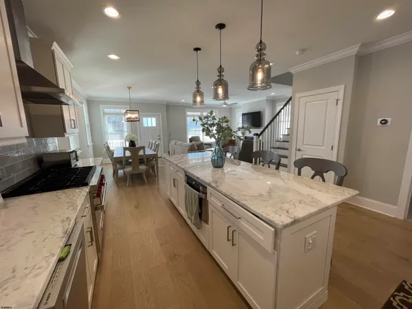 $43,000 | 5 South Knight Avenue, Margate City, NJ 08402