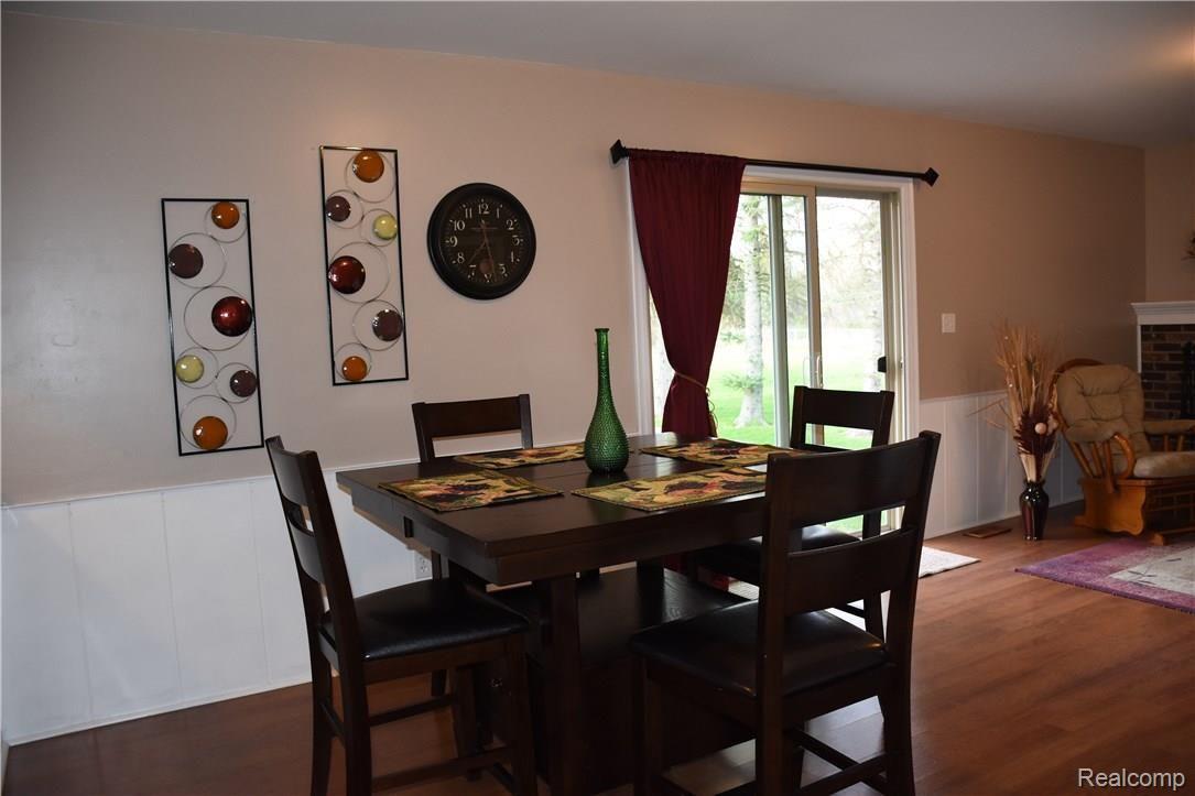 7502 Coldwater Road Flushing, MI 48433 - Photo 22 of 45 DSC_2524.JPG