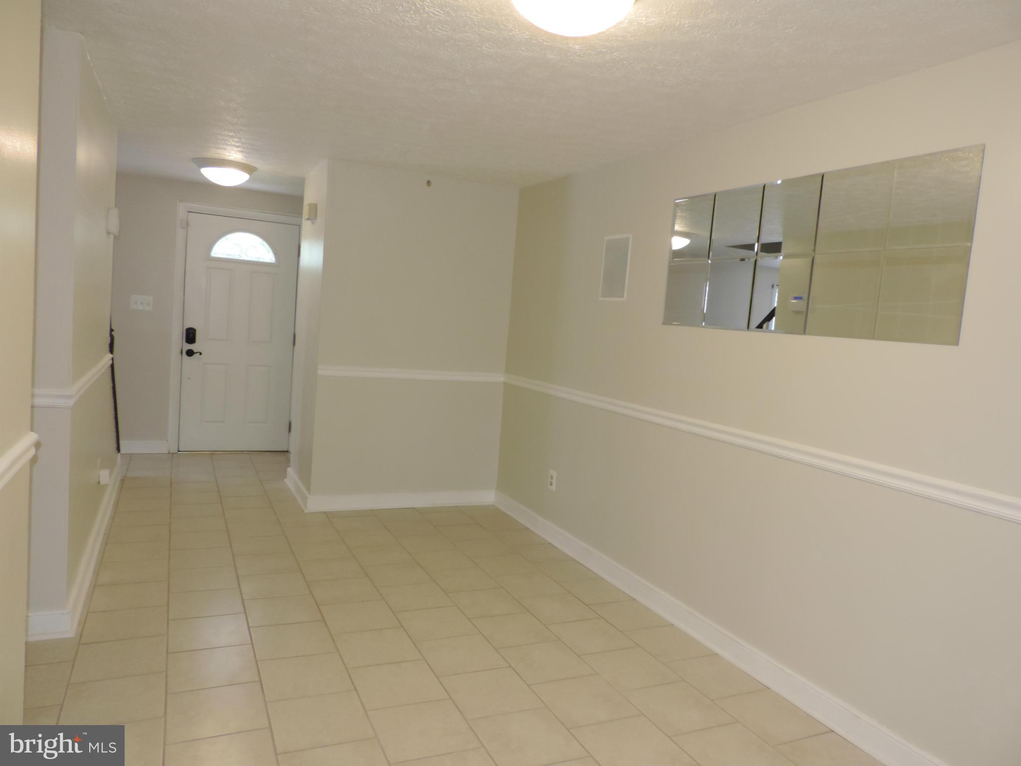 40 Boxthorn Road Abingdon, MD 21009 - Photo 6 of 26 Optional eating or entertaining area